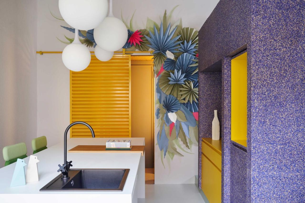 Easylife - Colorato Con Terrazzo * Mailand