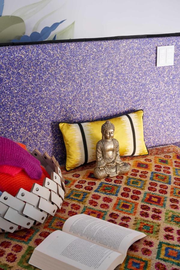 Easylife - Colorato Con Terrazzo Mailand